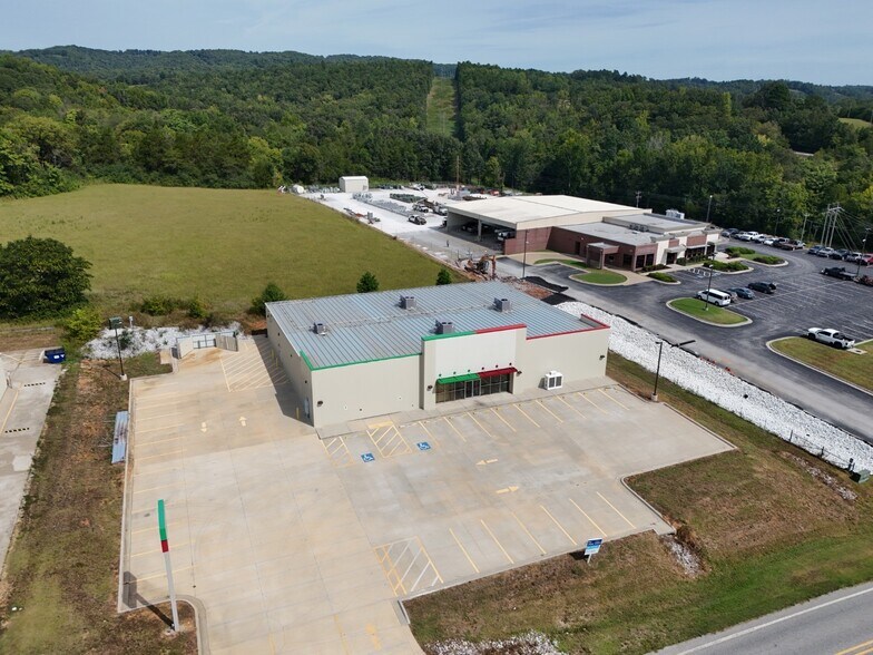 449 W Court St, Jasper, AR à vendre - Photo de l’immeuble – Image 2 sur 9