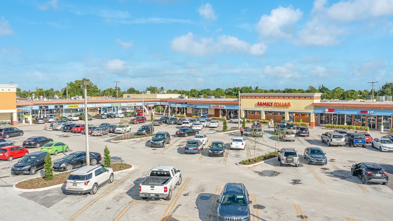 4646-4698 NW 183rd St, Miami Gardens, FL à louer Aérien– Image 1 sur 14