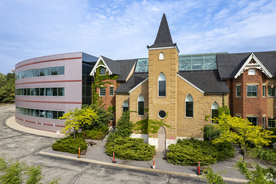 1295 North Service Rd, Burlington, ON à louer - Photo de l’immeuble – Image 2 sur 6