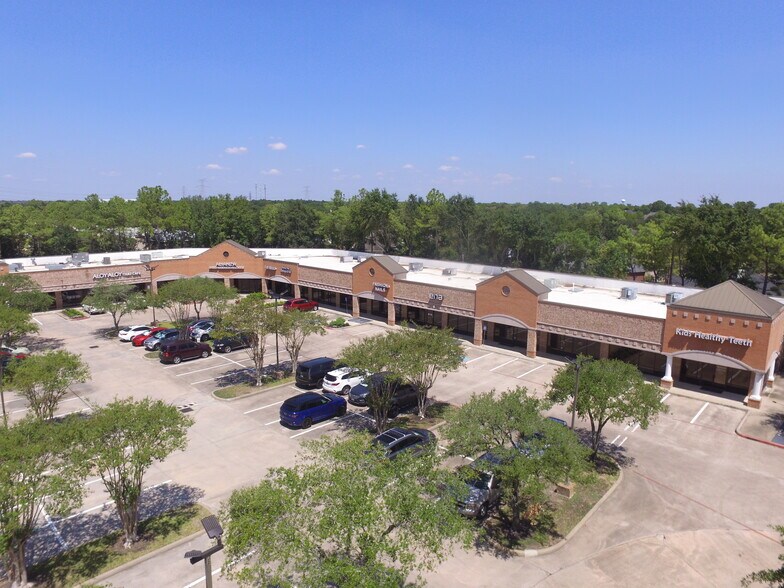 20660 Westheimer Pky, Katy, TX à louer - Photo de l’immeuble – Image 1 sur 6