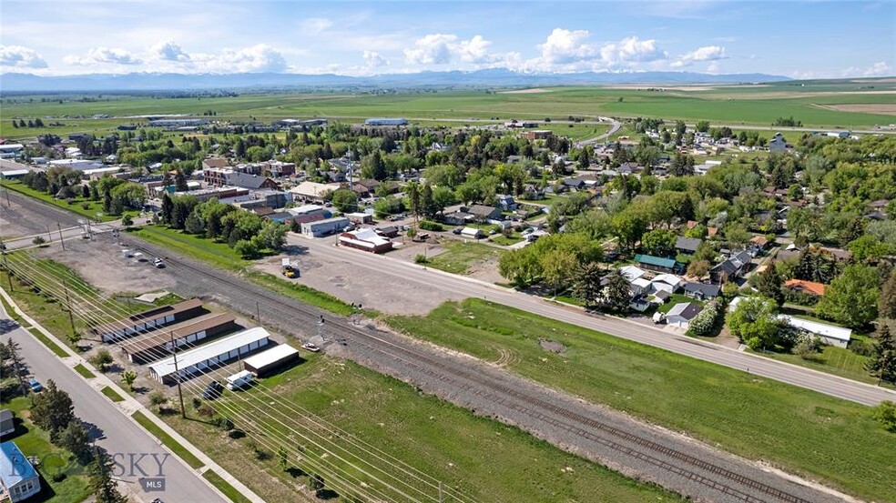 214 W Main St, Manhattan, MT à vendre - Photo de l’immeuble – Image 3 sur 6