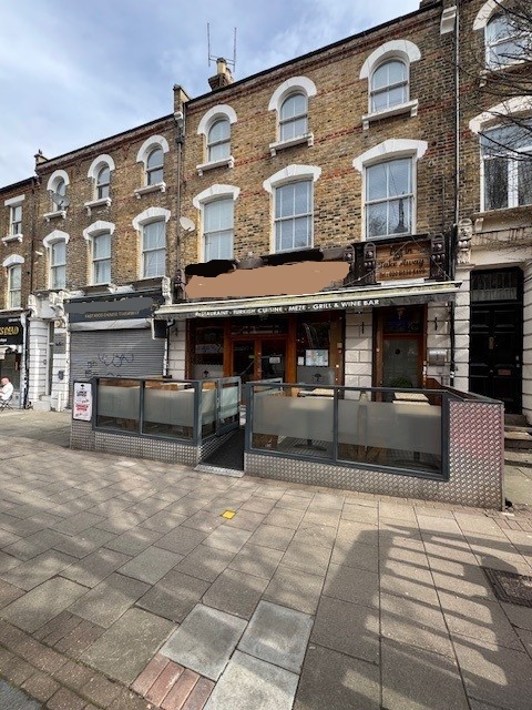 27 High St., Londres à louer Photo principale– Image 1 sur 2