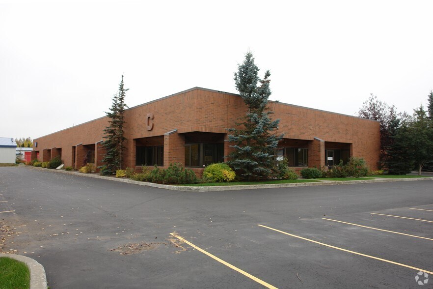 2000 W International Airport Rd, Anchorage, AK à louer - Photo principale – Image 2 sur 5