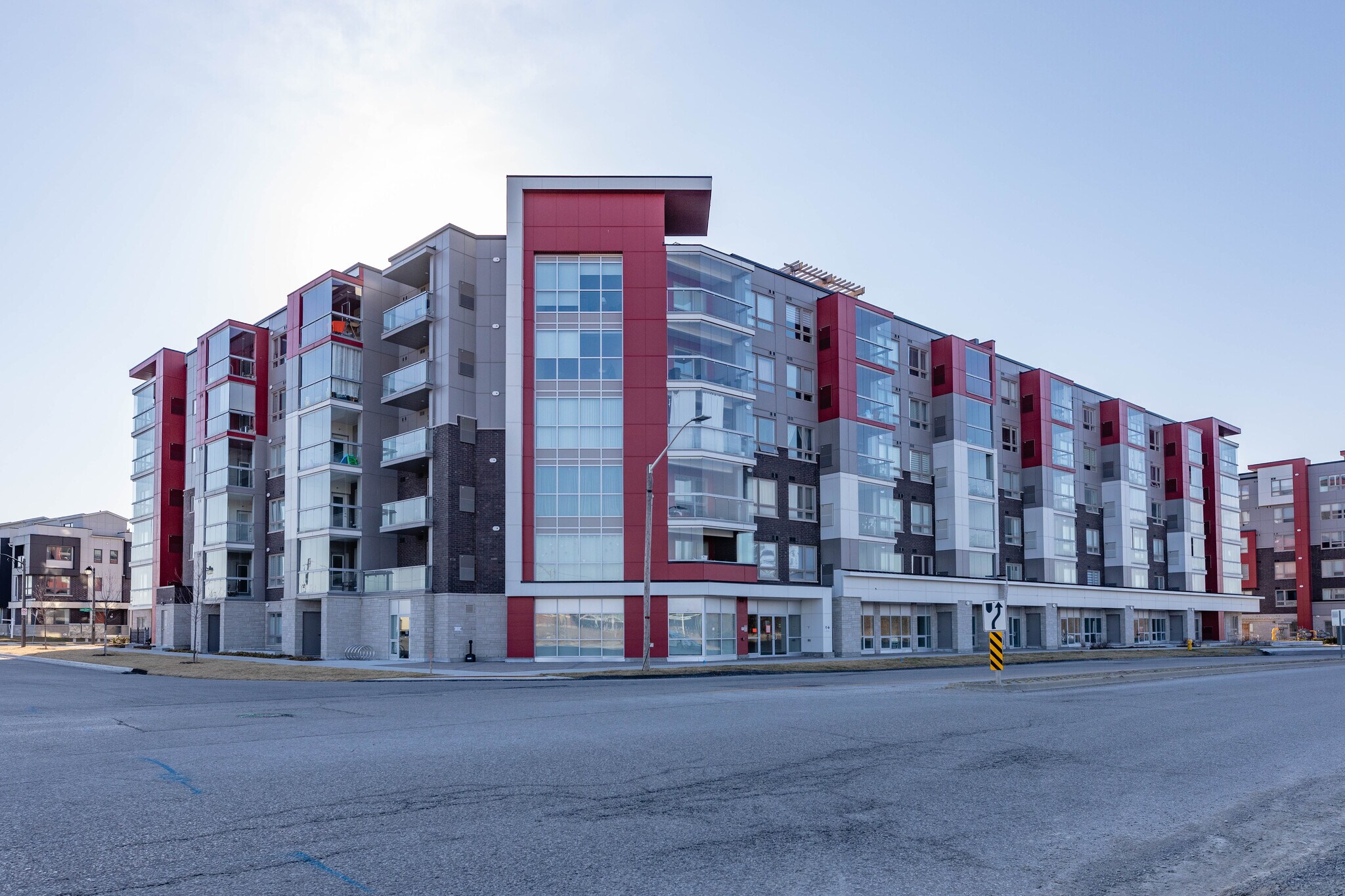 3330 Bur Oak Ave, Markham, ON à vendre Photo principale– Image 1 sur 2