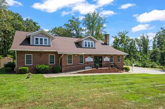 Plus de détails pour 412 Cambridge St, Fredericksburg, VA - Bureau, Bureau/Médical à louer