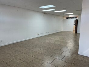 901 S Rancho Dr, Las Vegas, NV à louer Photo intérieure– Image 2 sur 7