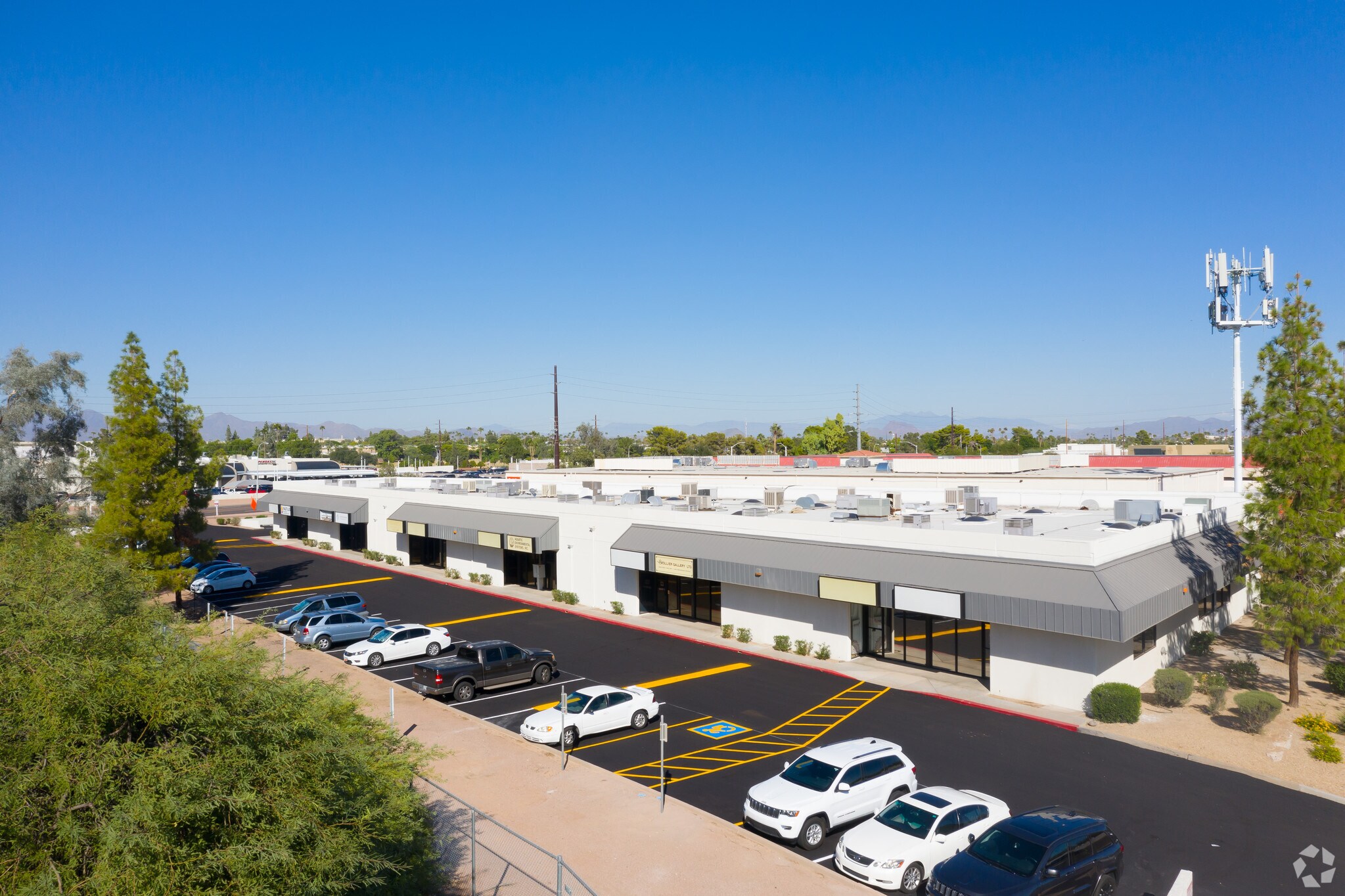 1733 E McKellips Rd, Tempe, AZ à louer Photo principale– Image 1 sur 10