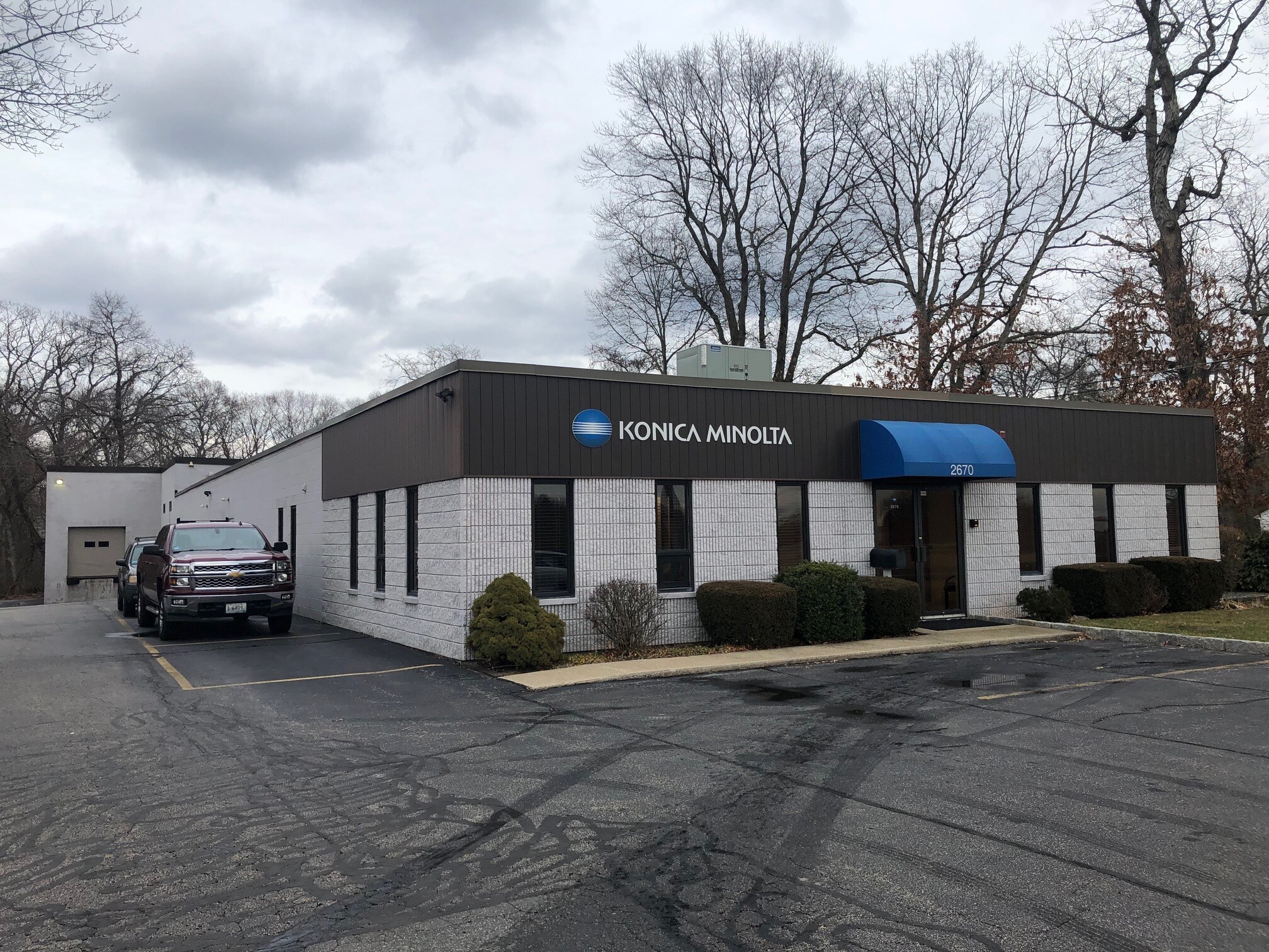 2670 Warwick Ave, Warwick, RI à vendre Photo principale– Image 1 sur 4