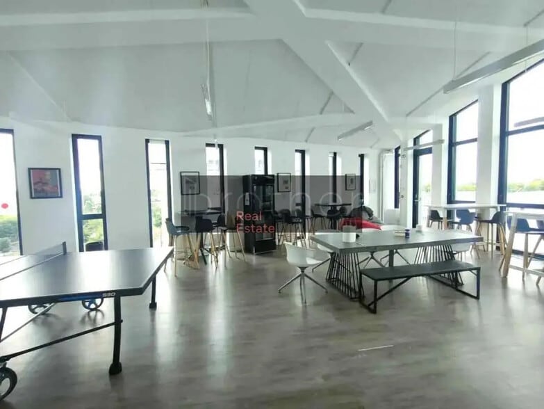 Bureau dans Bordeaux à louer - Photo intérieure – Image 3 sur 8