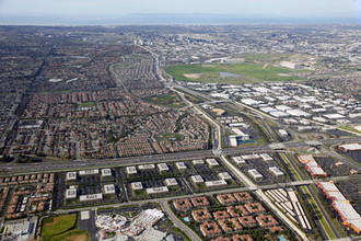 330 Commerce Dr, Irvine, CA - VUE AÉRIENNE  vue de carte - Image1