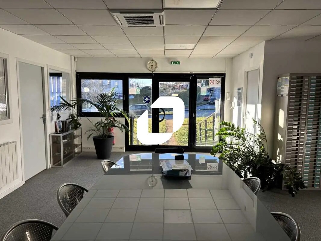 86 Rue Henri Depagneux, Limas à vendre Photo de l’immeuble– Image 1 sur 11