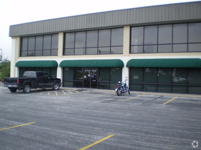 1049 Industrial Blvd, Abilene, TX à louer Photo de l’immeuble– Image 1 sur 4