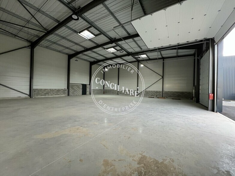 8 Rue Ecopole, Villeneuve-Tolosane à louer - Photo de l’immeuble – Image 2 sur 5