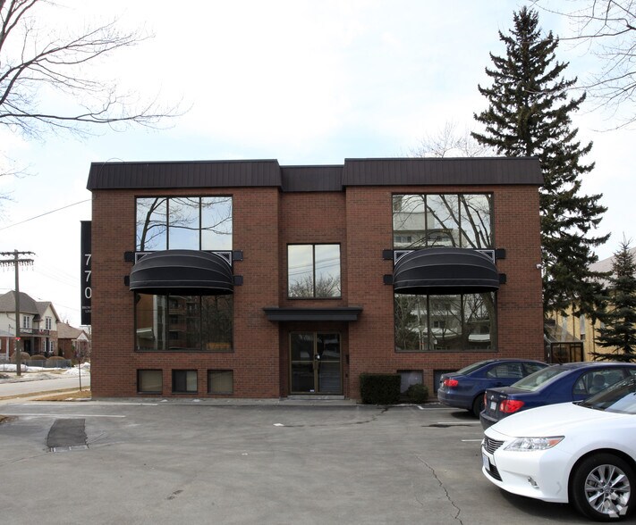 770 Browns Line, Toronto, ON à louer - Photo de l’immeuble – Image 3 sur 3