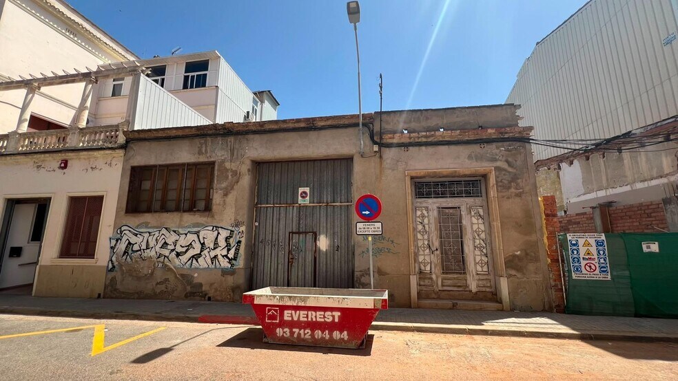 Terrain dans Sabadell, Barcelona à vendre - Photo de l’immeuble – Image 3 sur 6