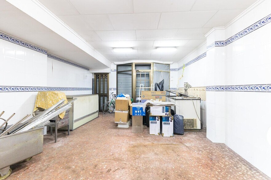 Immeuble residentiel dans Mislata, Valencia à vendre - Photo intérieure – Image 3 sur 5