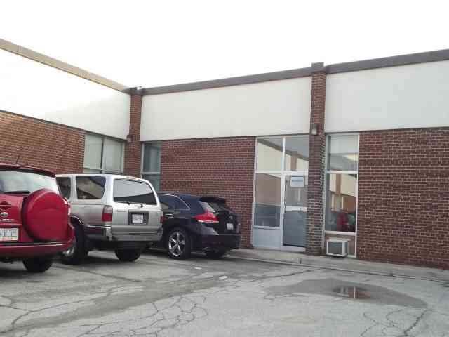 3625 Weston Rd, Toronto, ON à louer - Photo de l’immeuble – Image 2 sur 5