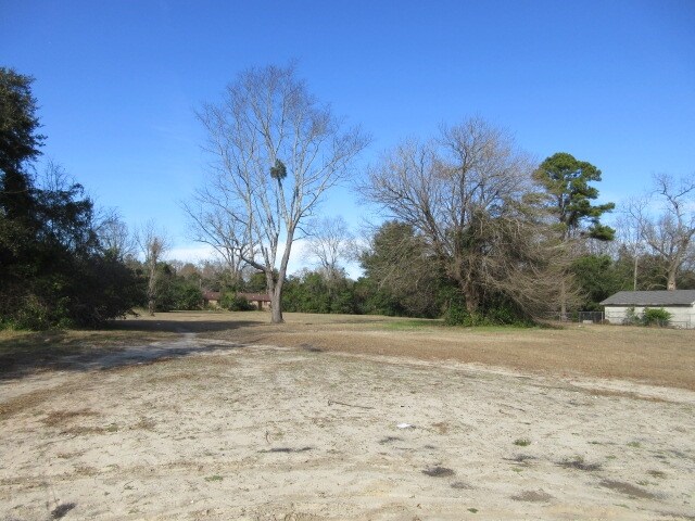 655-657 W Liberty St, Sumter, SC à vendre - Photo de l’immeuble – Image 2 sur 7
