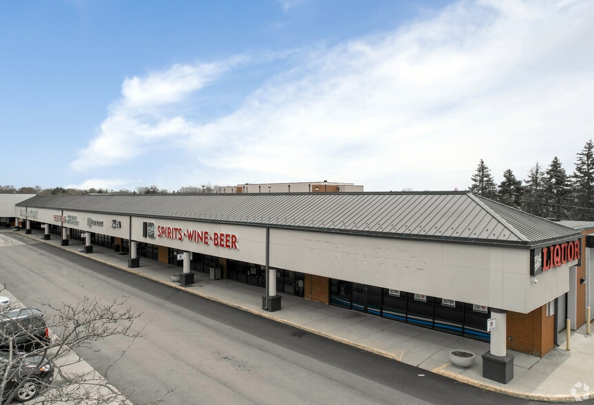 7349-7481 N Shadeland Ave, Indianapolis, IN à louer - Photo de l’immeuble – Image 3 sur 6