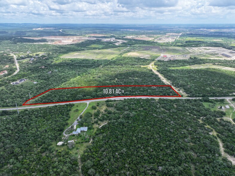 10.81 AC +/- on FM 1283, Mico, TX à vendre - Photo de l’immeuble – Image 2 sur 6