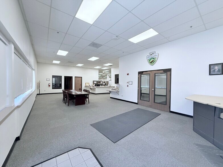620 S E St, San Bernardino, CA à vendre - Photo de l’immeuble – Image 3 sur 4