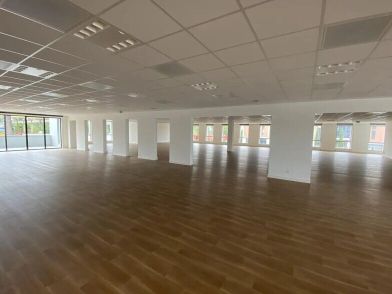 Bureau dans Nantes à louer - Photo de l’immeuble – Image 1 sur 4