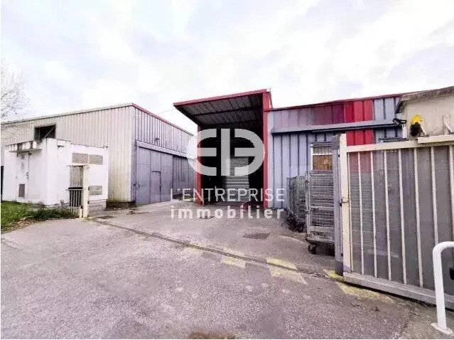 Plus de détails pour Industriel/Logistique à louer