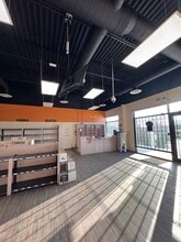 13756 50th St NW, Edmonton, AB à louer Photo intérieure– Image 1 sur 11