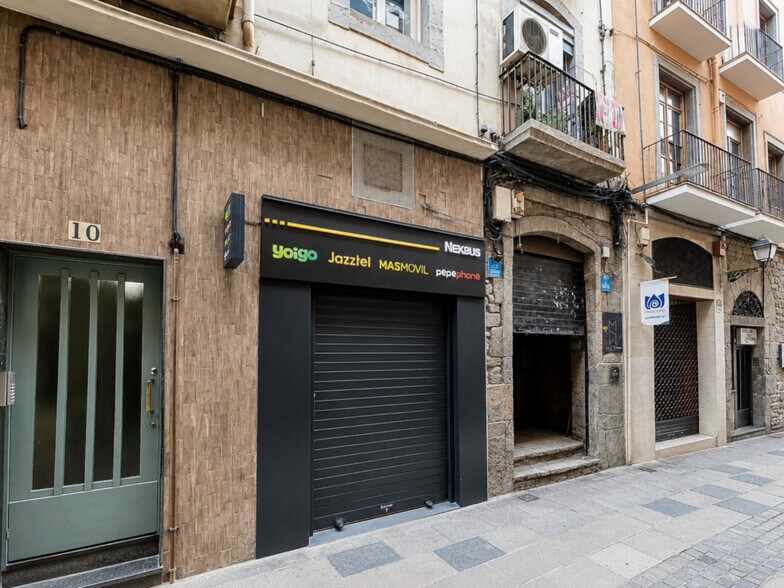 Immeuble residentiel dans Manresa, Barcelona à vendre - Photo intérieure – Image 1 sur 1