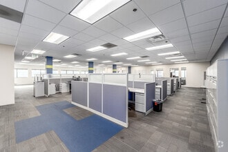 8211 Town Center Dr, Nottingham, MD à louer Photo intérieure– Image 2 sur 5