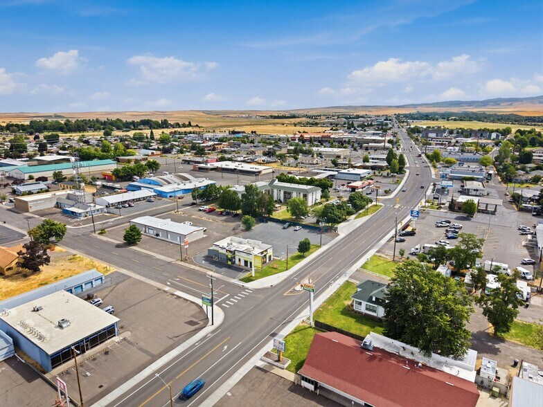 1815 E Isaacs Ave, Walla Walla, WA à vendre - Photo de l’immeuble – Image 3 sur 12