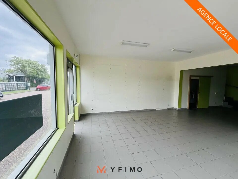 Local commercial dans Vernouillet à louer Photo intérieure– Image 1 sur 5