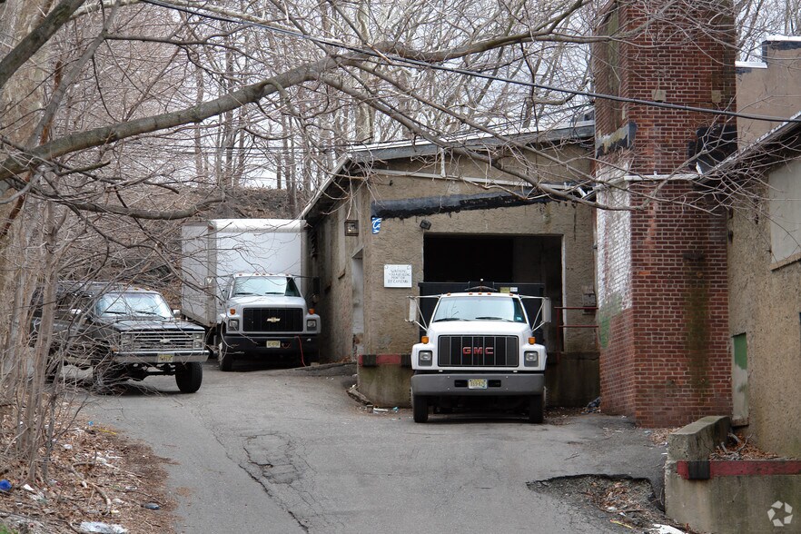 155 Mcbride Ave, Paterson, NJ à louer - Photo de l’immeuble – Image 3 sur 3