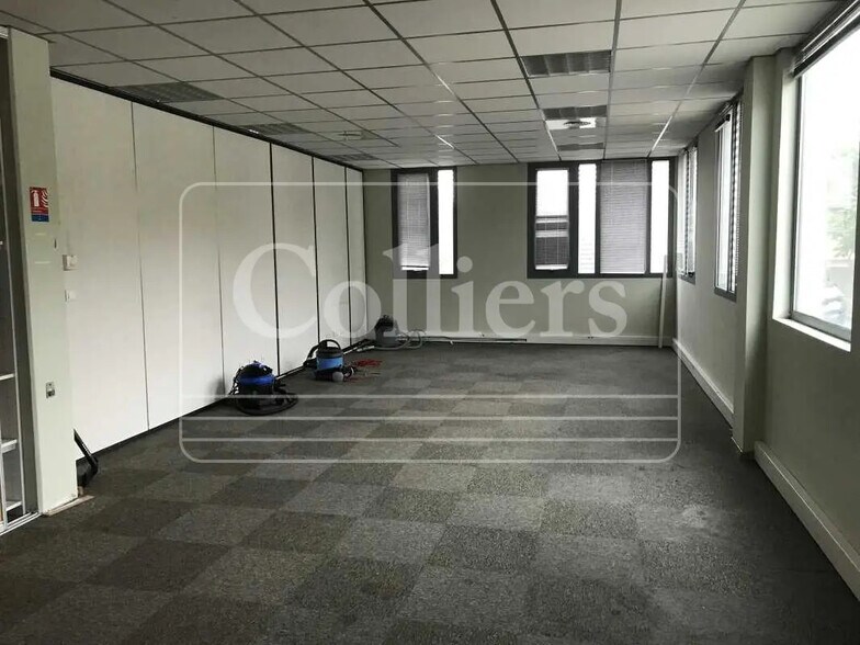 Bureau dans Marseille à louer - Photo intérieure – Image 3 sur 12