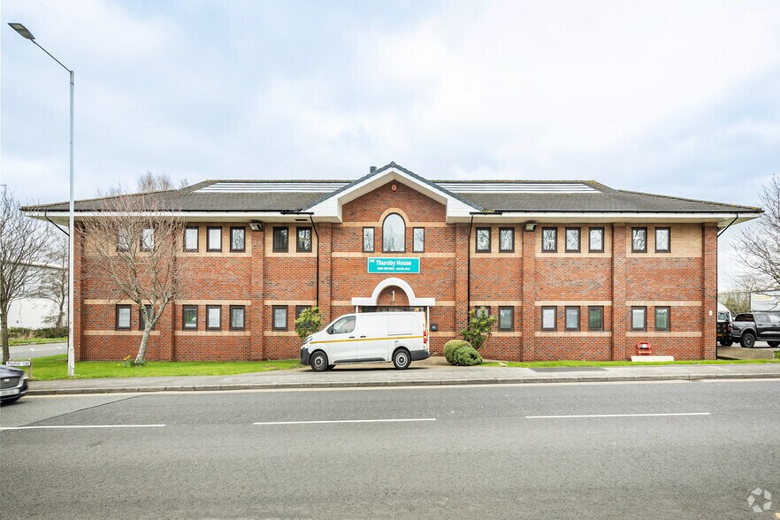1 Thursby Rd, Wirral à louer - Photo principale – Image 1 sur 3