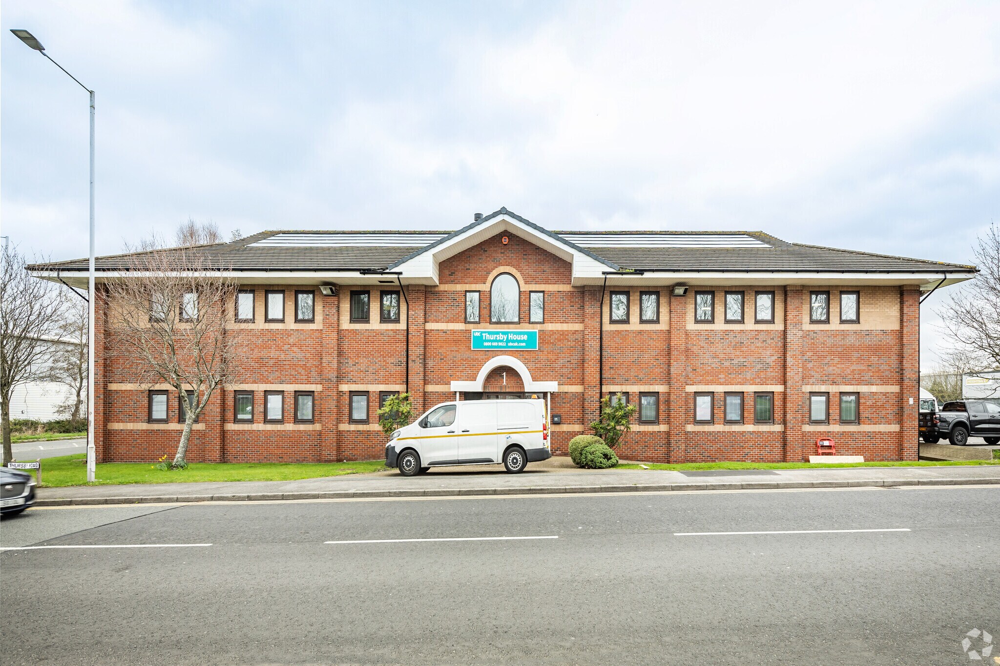 1 Thursby Rd, Wirral à louer Photo principale– Image 1 sur 4
