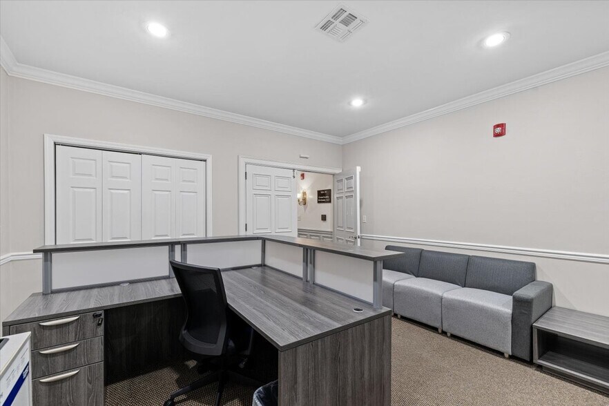2450-2462 Tim Gamble Pl, Tallahassee, FL à louer - Photo intérieure – Image 3 sur 29