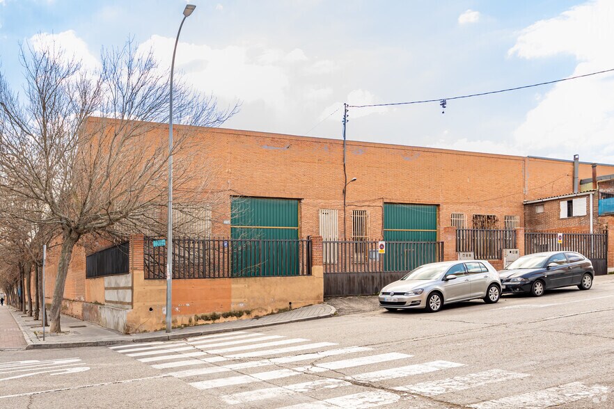Industriel/Logistique dans Torrejón de Ardoz, Madrid à vendre - Photo de l’immeuble – Image 2 sur 11