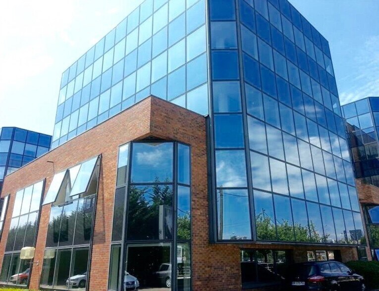 Bureau dans Vélizy-Villacoublay à vendre - Photo de l’immeuble – Image 1 sur 5