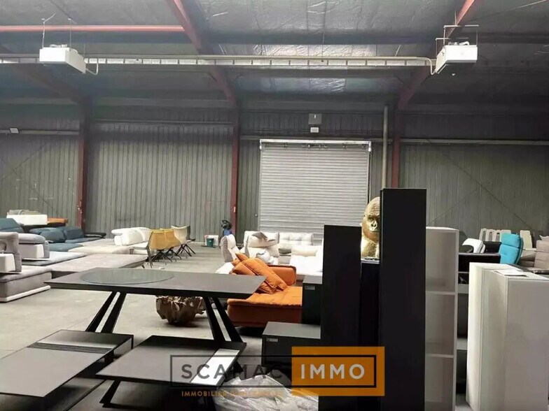 Industriel/Logistique dans Vitrolles à louer - Photo intérieure – Image 2 sur 5
