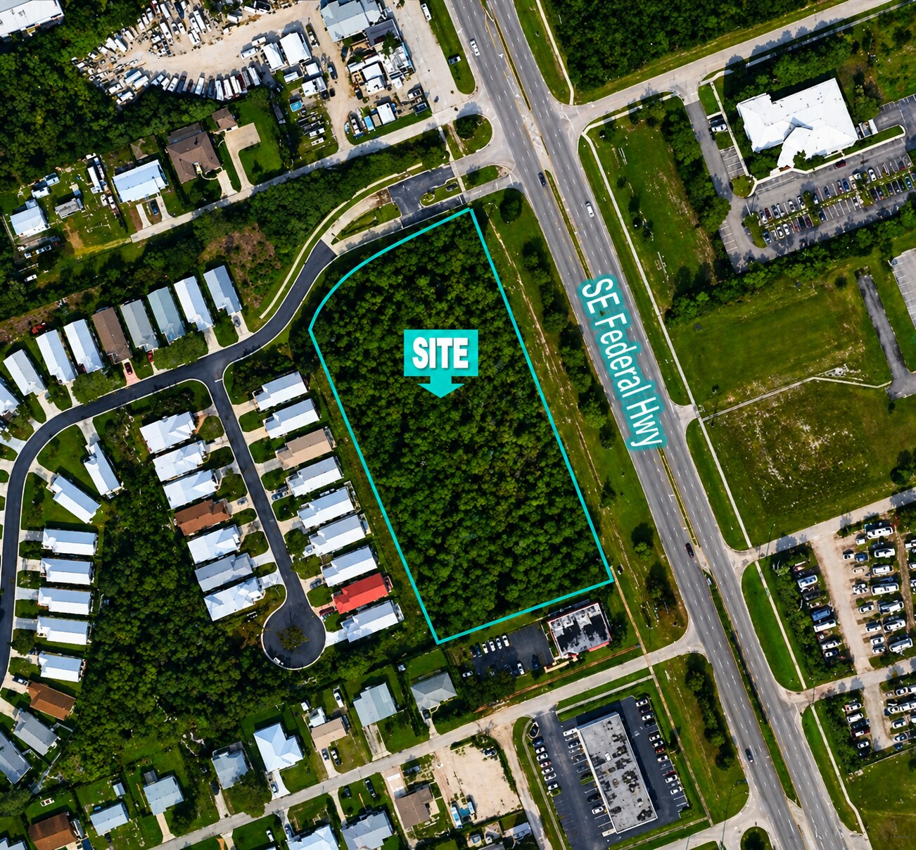 8200 SE Sugar Pines Way, Hobe Sound, FL à vendre Photo principale– Image 1 sur 5