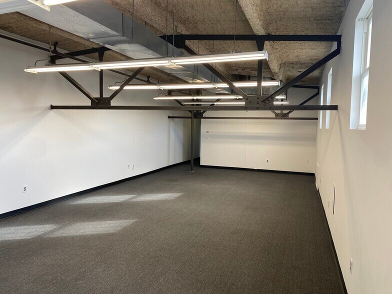 821 Aubrey Ave, Ardmore, PA à louer - Photo intérieure – Image 1 sur 1