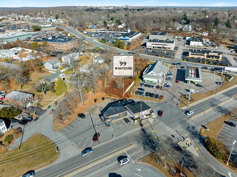 99-101 W Natick Rd, Warwick, RI à vendre - Photo de l’immeuble – Image 1 sur 12