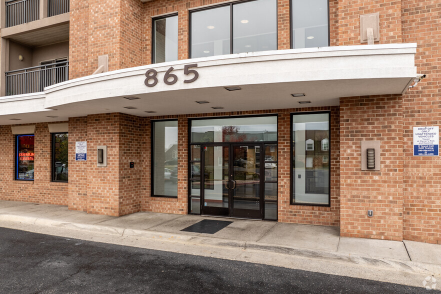 865 Port Republic Rd, Harrisonburg, VA à louer - Photo de l’immeuble – Image 3 sur 23