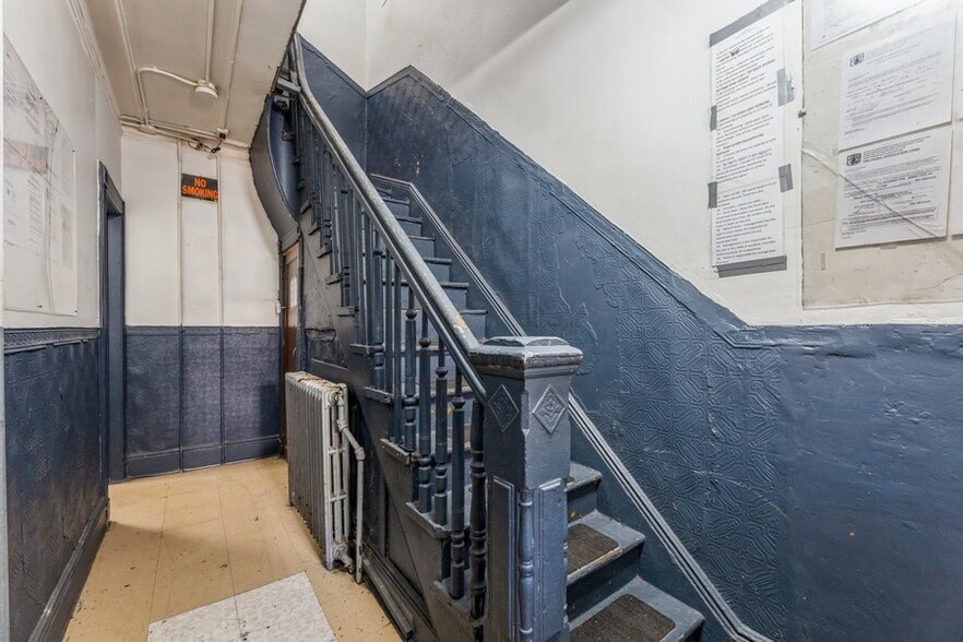 123-125 Booraem Ave, Jersey City, NJ à vendre - Photo de l’immeuble – Image 3 sur 59