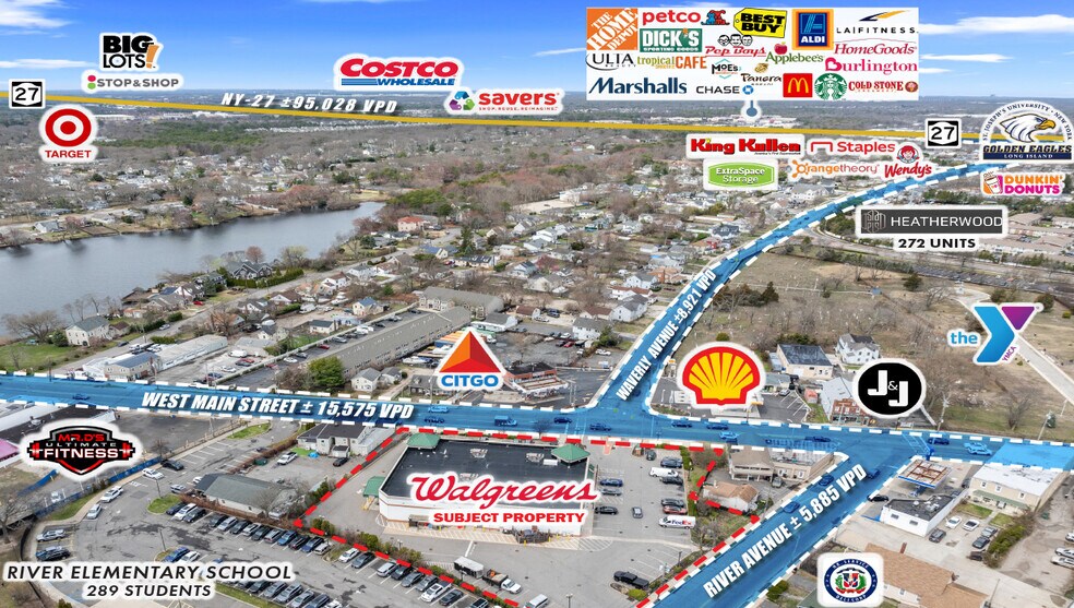 286 W Main St, Patchogue, NY à vendre - Photo de l’immeuble – Image 3 sur 3