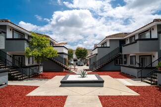 Plus de détails pour 875 N Olive St, Orange, CA - Logement à vendre