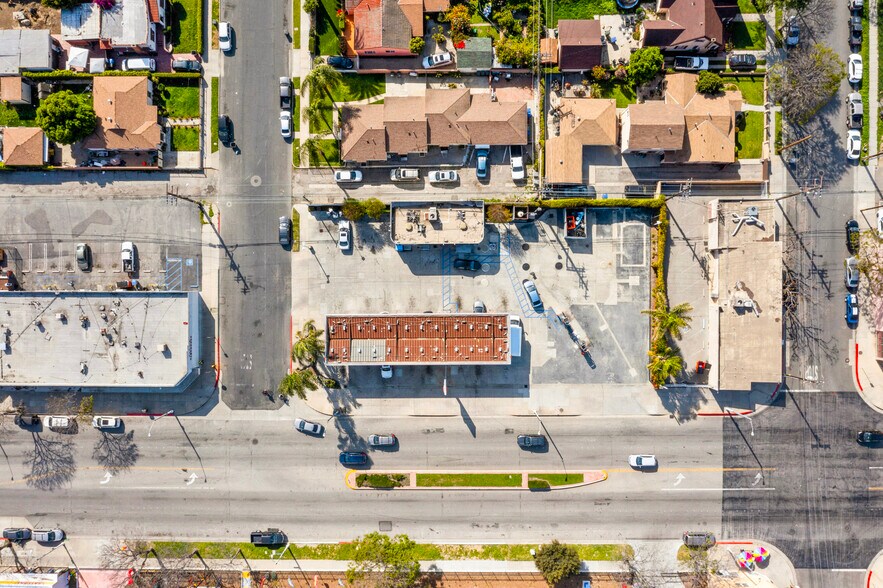 11515 Atlantic Ave, Lynwood, CA à vendre - Photo de l’immeuble – Image 3 sur 18