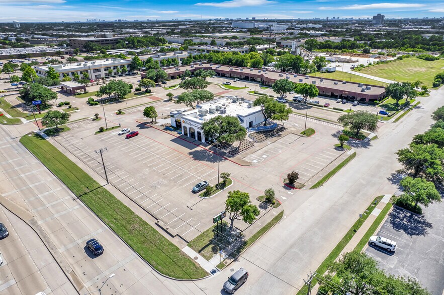 1801 N Plano Rd, Richardson, TX à louer - Photo de l’immeuble – Image 3 sur 19