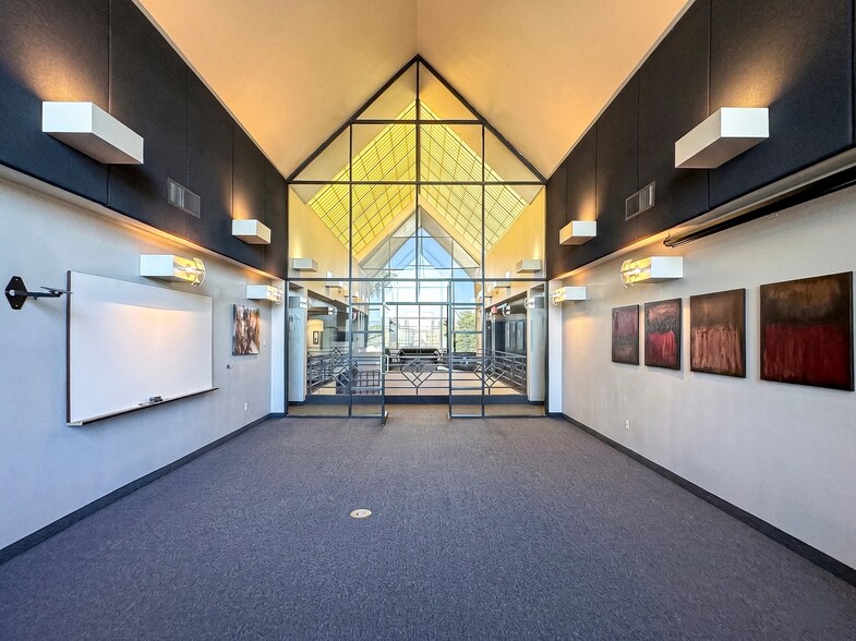 7540 N 19th Ave, Phoenix, AZ à vendre - Photo intérieure – Image 2 sur 9